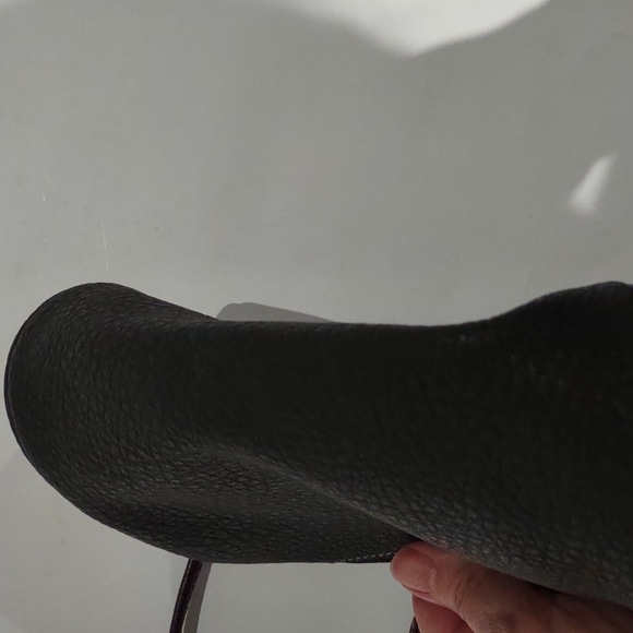 Cute small bag by Esprit🍀☘️☘️ - Picture 7 of 8